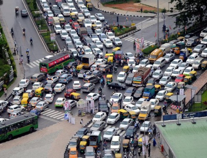 5 Ways Libertarians Would Fix Indian Traffic (Hint: No Toll Plazas, Just Freedom of Movement)