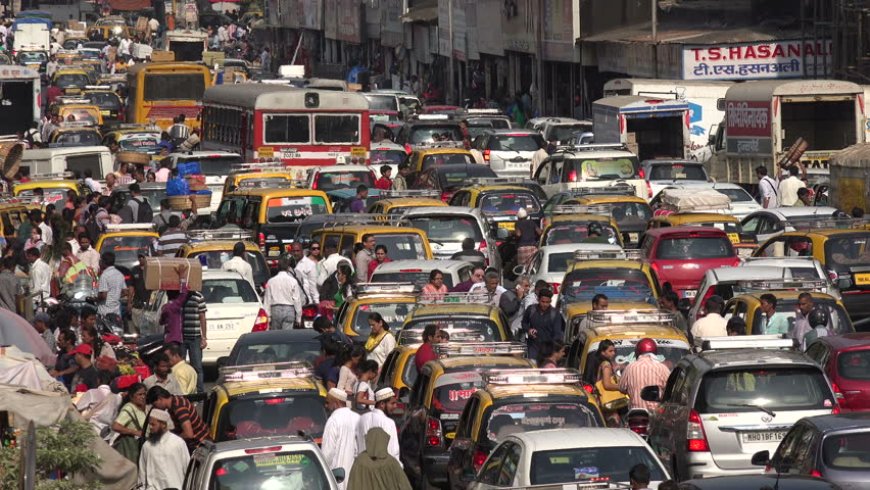 How India's Chaotic Traffic Reflects Libertarianism in Action (Sort Of)